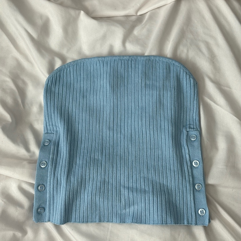 “Zara”: ribbed tube top